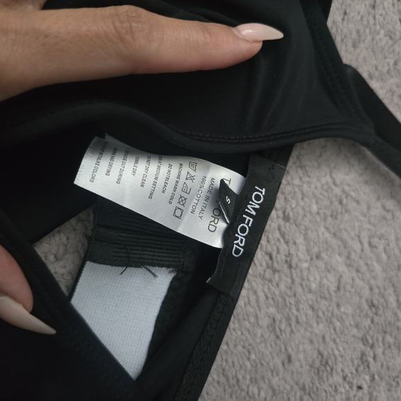 Tom Ford Black Sports Bra with Leggings - Picture 2 of 2